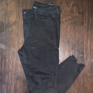 Black American Eagle skinny jeans